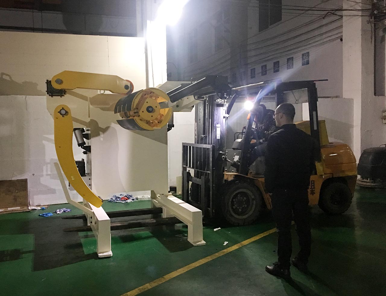 三合一送料機發(fā)貨