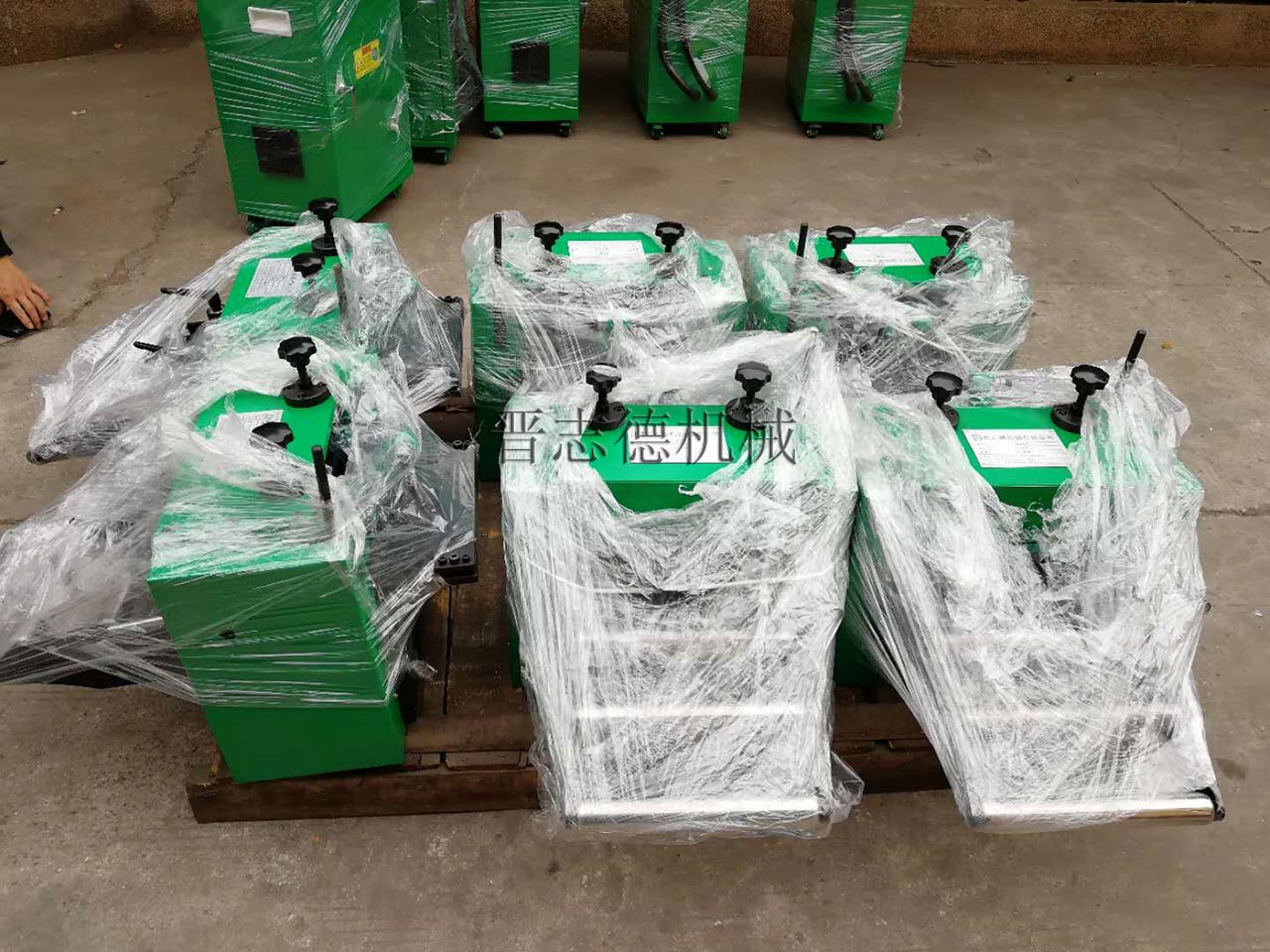 NC伺服送料機出貨,NC伺服送料機發(fā)貨